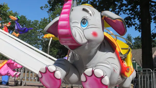 attractiepark drouwenerzand dumbo attractie